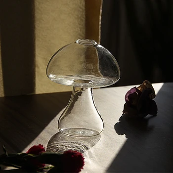 1pcs Bonito Cogumelo em Forma de Vaso de Vidro Bonito Transparente Hidropônico Mesa de Jantar Pequeno Vaso de Planta Decoração Criativa de Artesanato